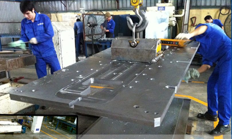 Máy ép gạch không nung Sivali Việt Nhật